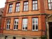 weiße Fenster des HWI-Raumes werden ersetzt